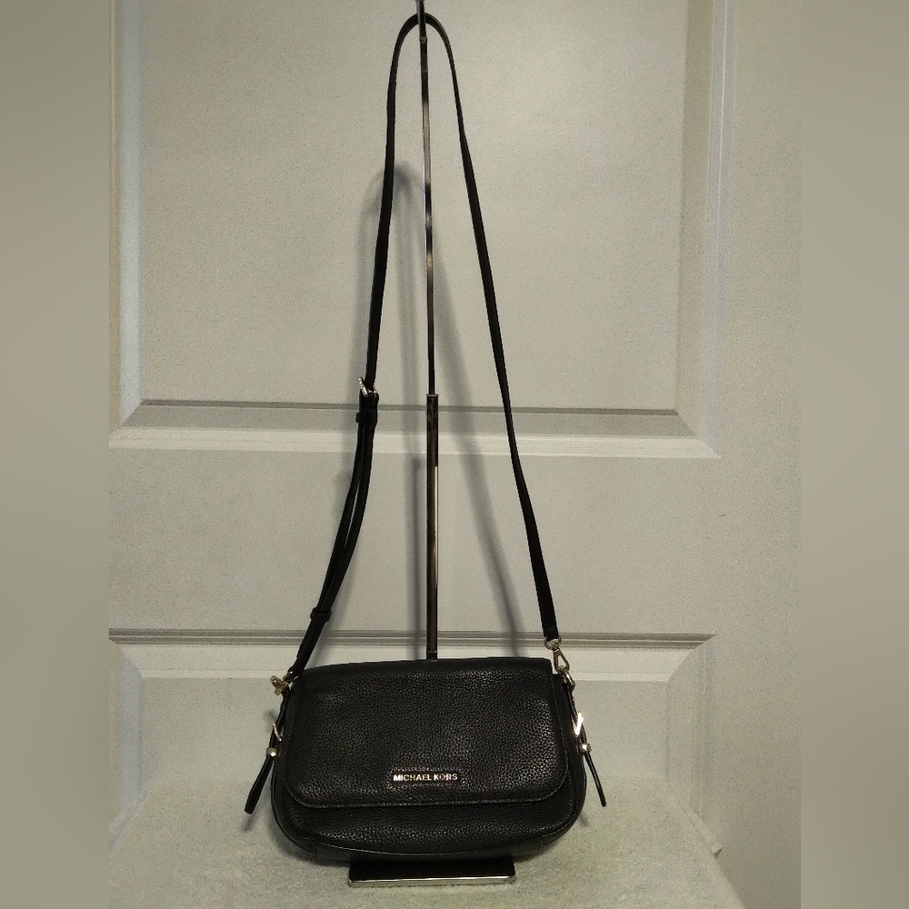 BRAND NEW Michael Kors Black Pebbled Leather Flap Crossbody Bag